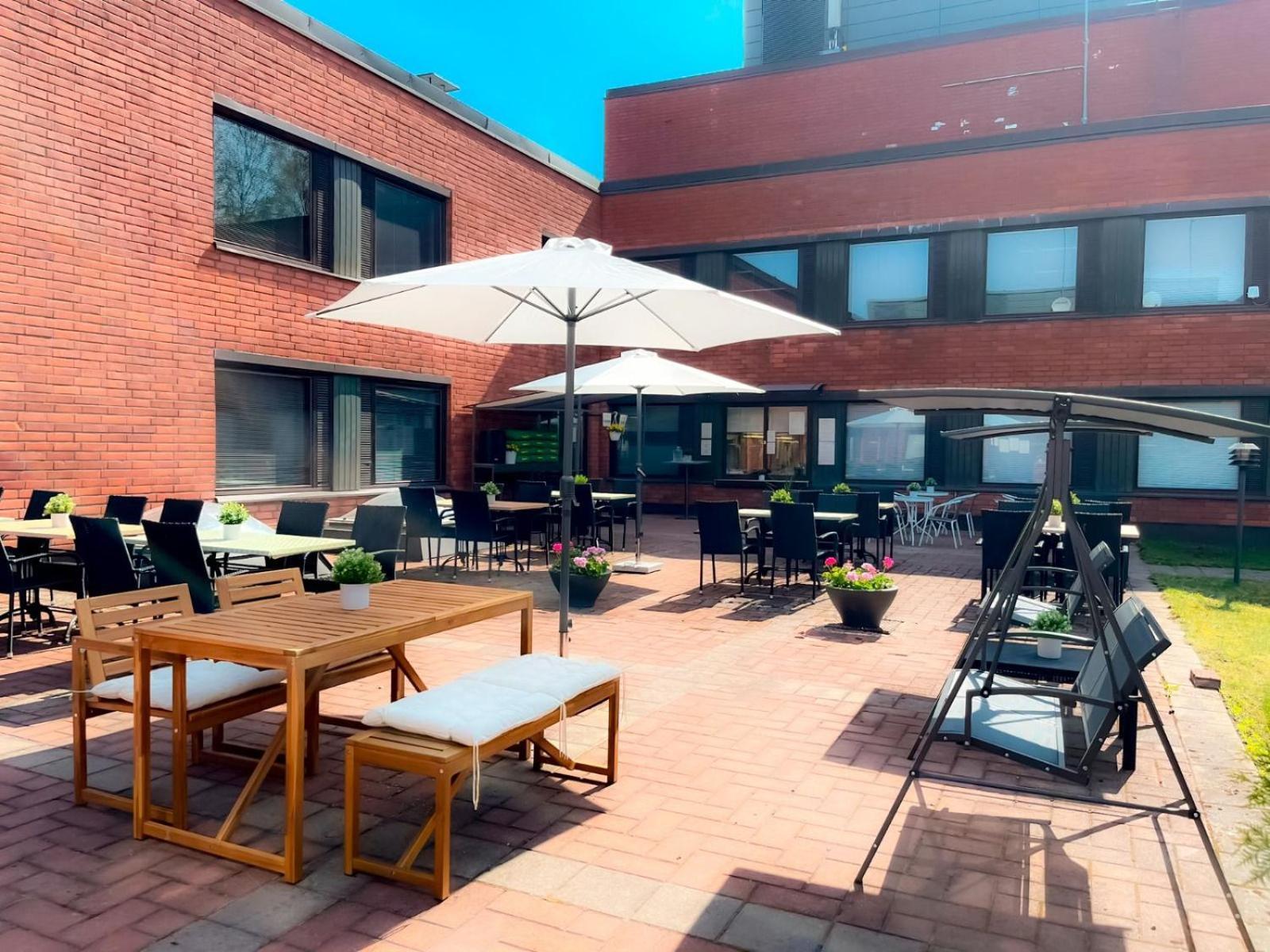 Hotel Haaga Central Park Helsinki Exterior foto