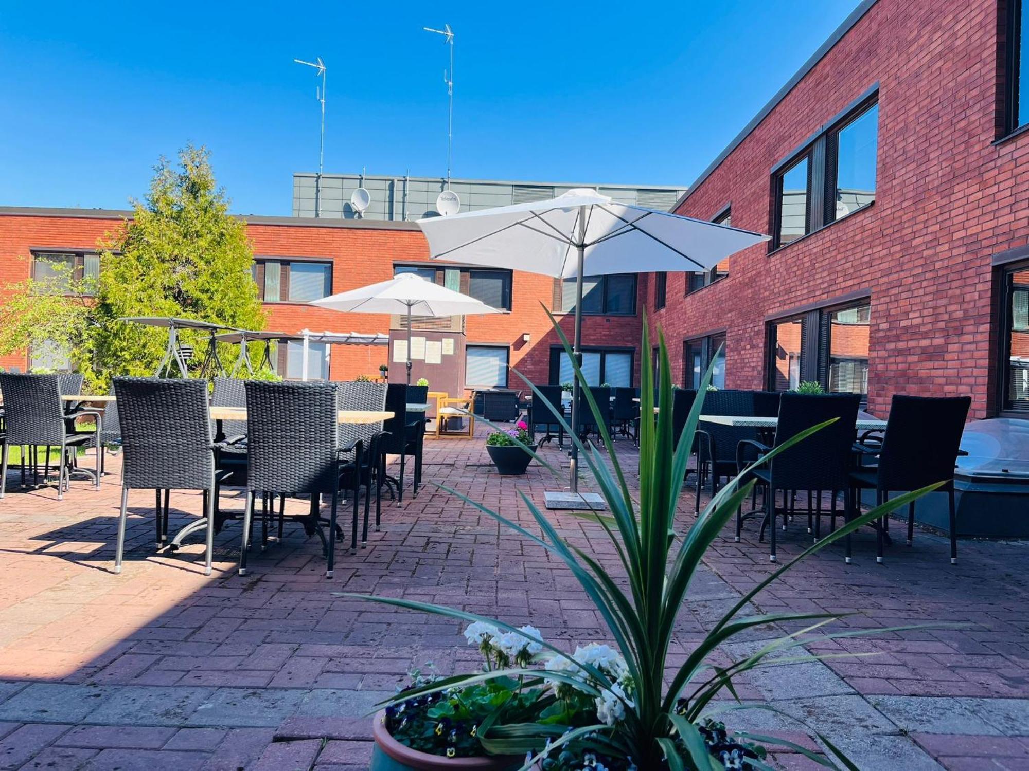 Hotel Haaga Central Park Helsinki Exterior foto