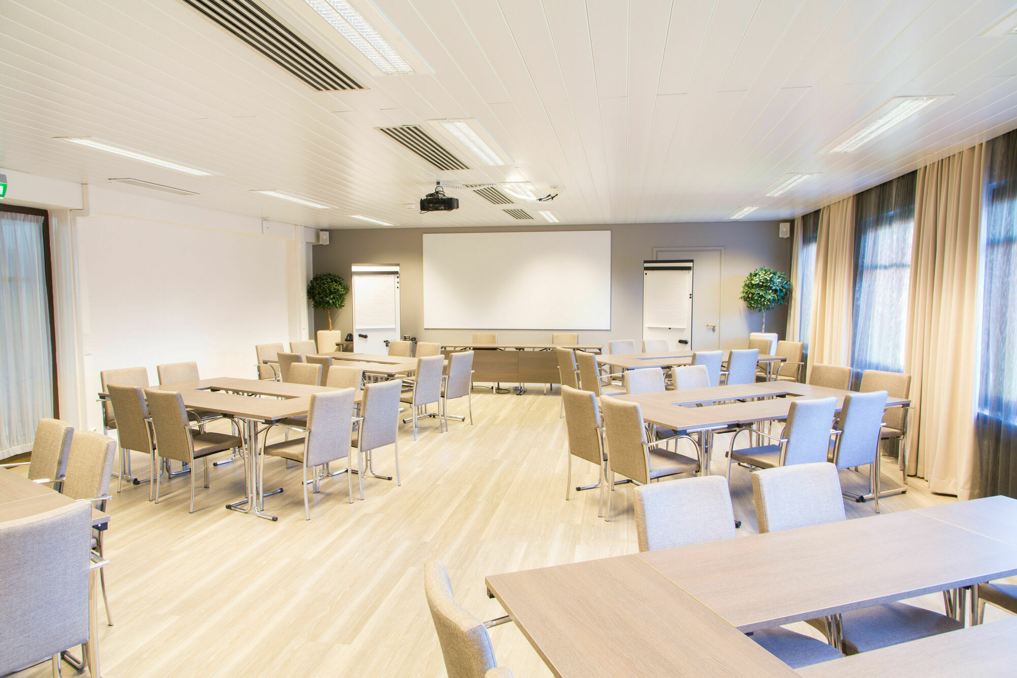 Hotel Haaga Central Park Helsinki Exterior foto